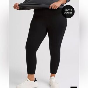 Torrid Cropped Side Pocket Active Leggings sz 0